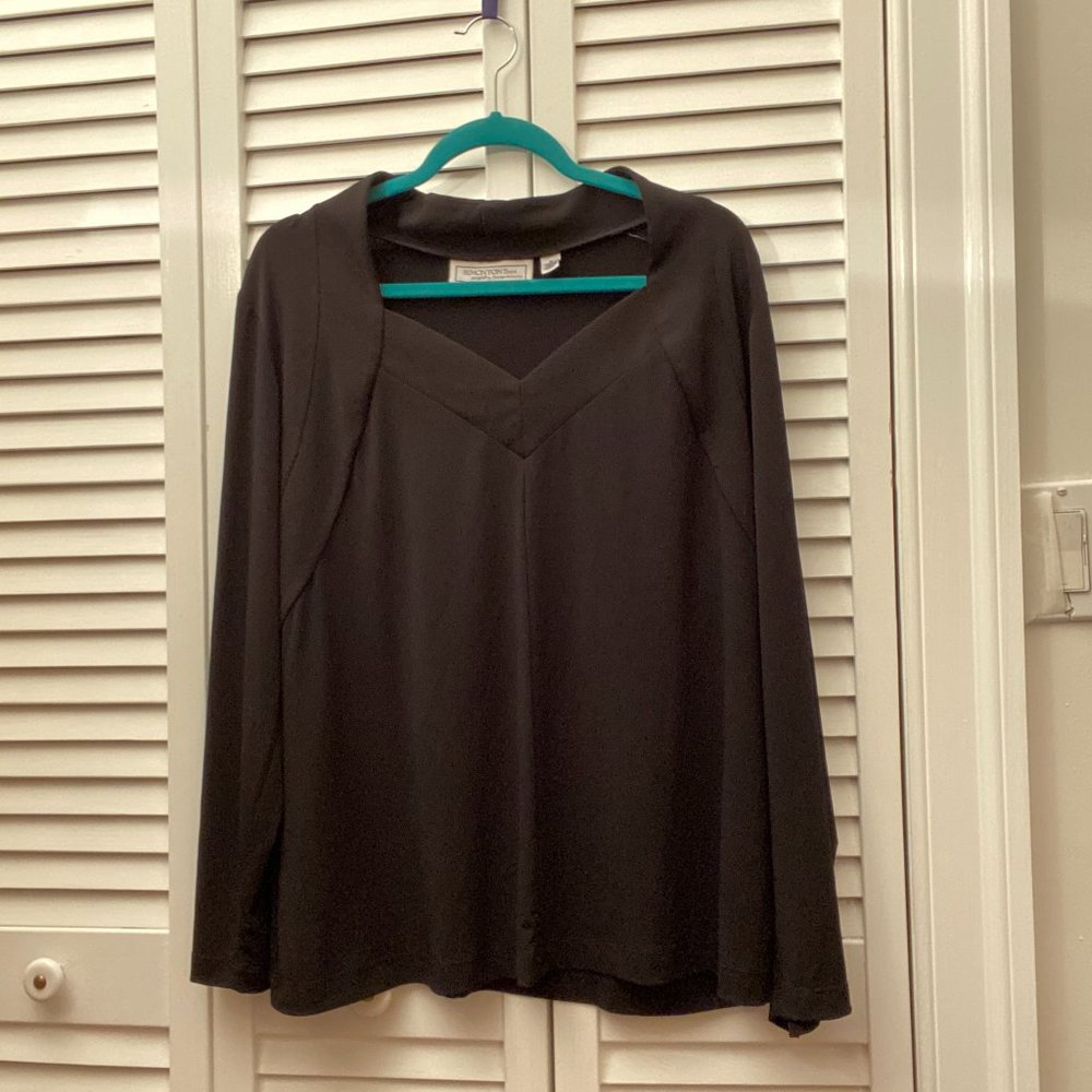 Simonton Says women black top,long sleeves. 1X